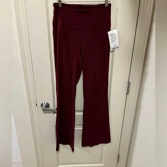 Lululemon Flare Pant Nulu BNWT! - Picture 7 of 11